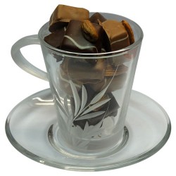 Tasse & Chocolats - Tasse en verre garnie de chocolats sans sucre